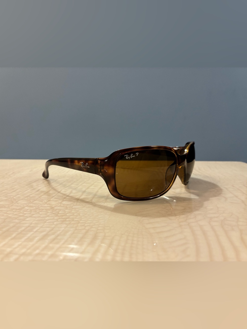 Ray-Ban Women's Tortoise Brown Polarized Rectangle Sunglasses